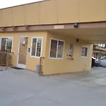 Budget Inn