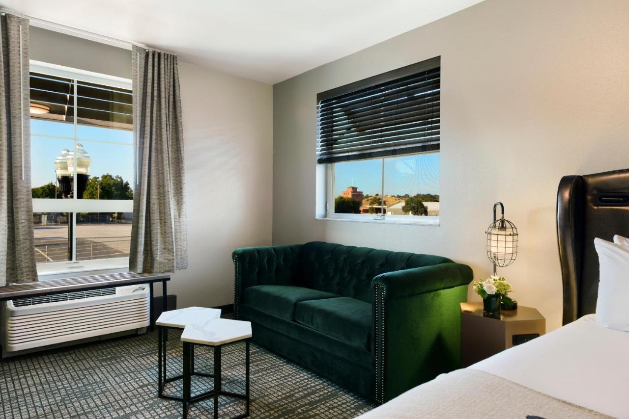 Oxford Hotel Paso Robles
