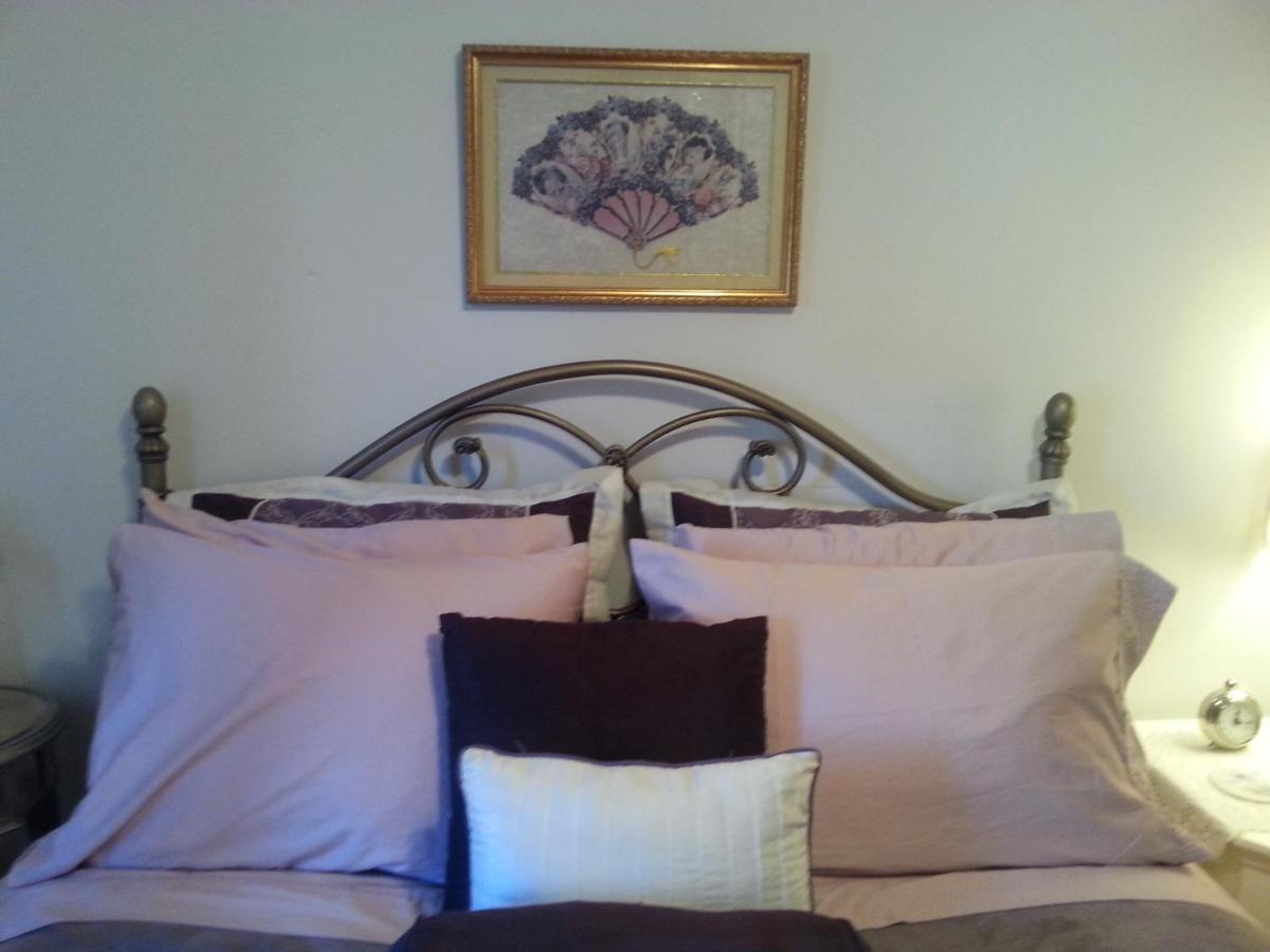 Bed & Breakfast Serenity Tea House Paso Robles