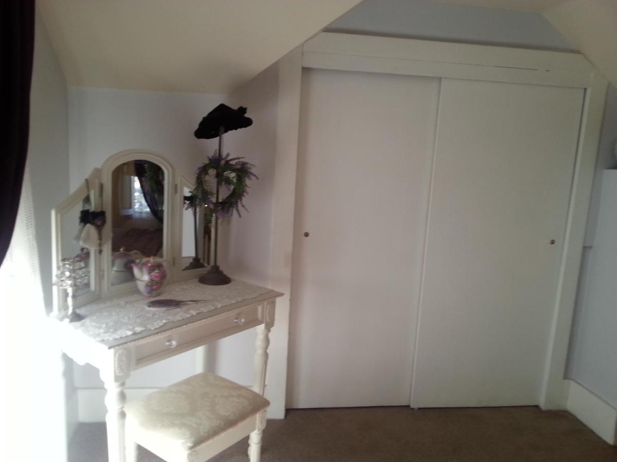 Bed & Breakfast Serenity Tea House Paso Robles
