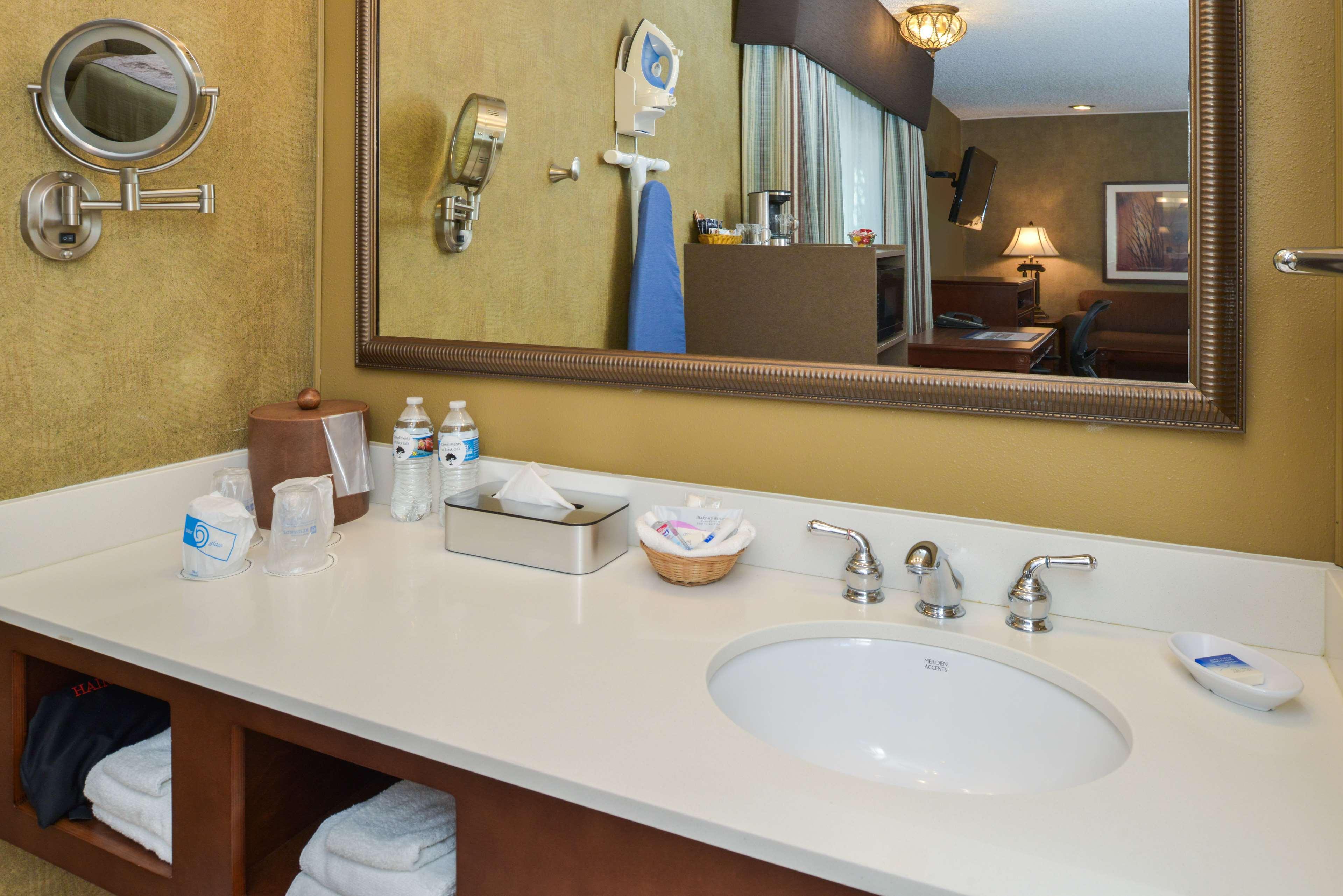 Best Western Plus Black Oak Hotel Paso Robles