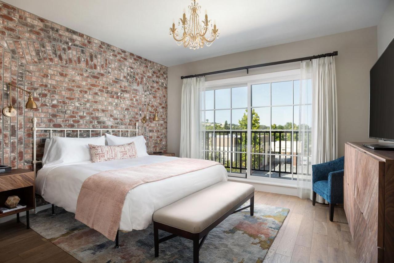 The Piccolo Hotel