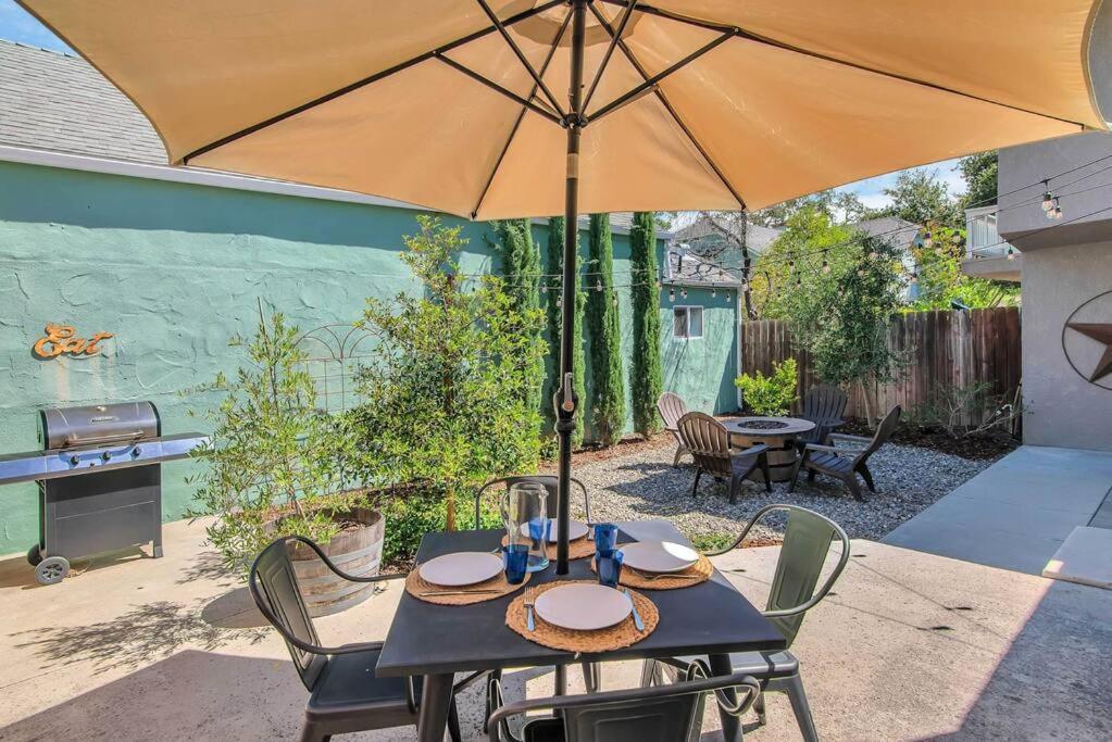 Rose Getaway Close To Downtown 2 Bed/1 Bath Paso Robles