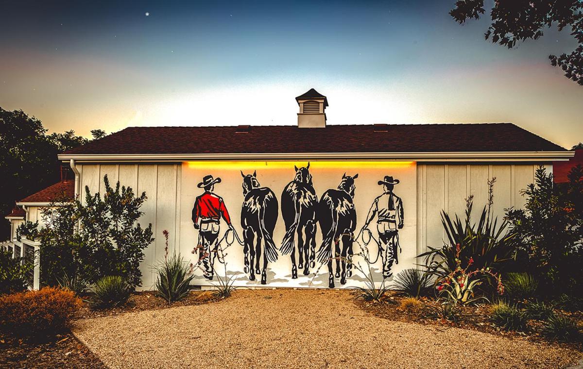 Stables * Paso Robles