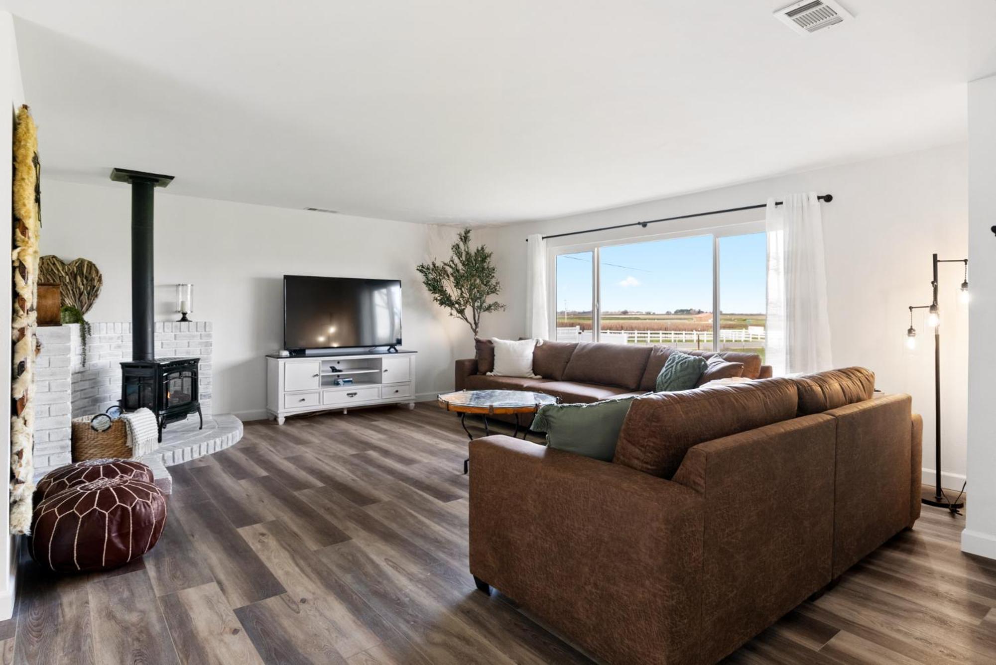 Rancho Vino- Two Master Bedrooms *