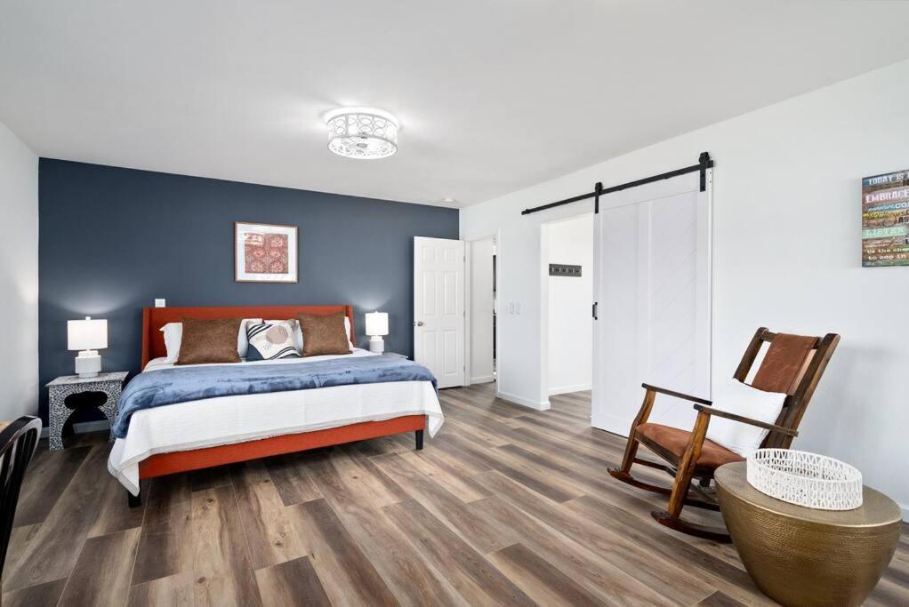 Rancho Vino- Two Master Bedrooms