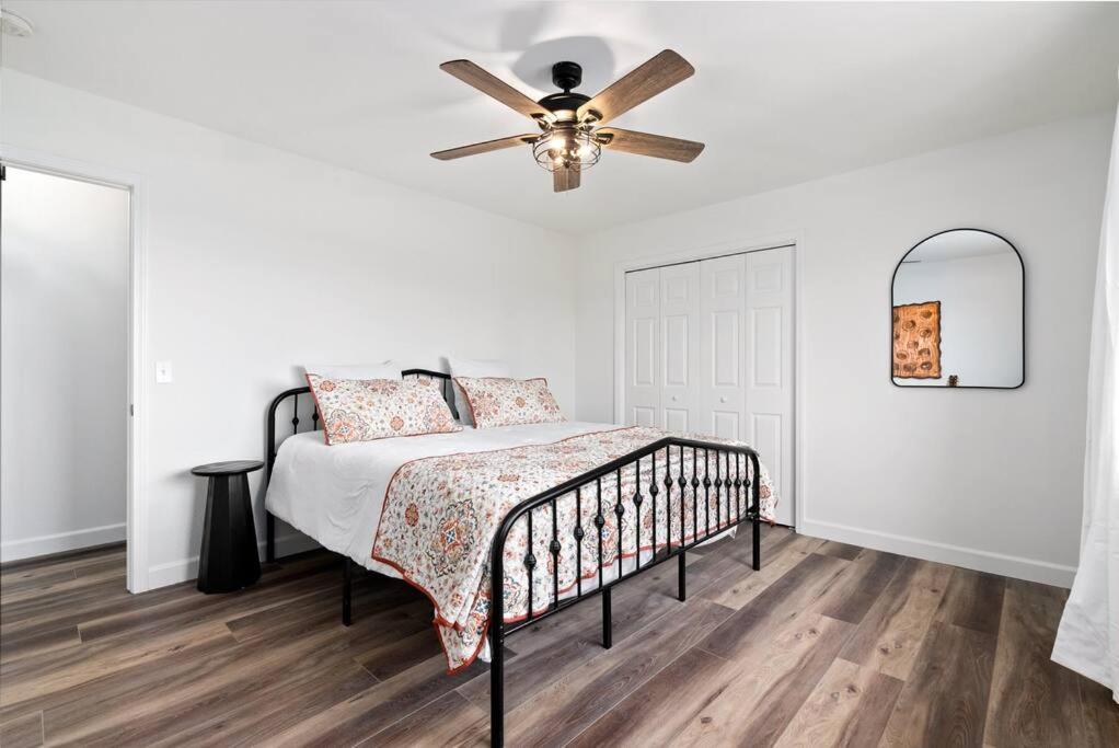 Rancho Vino- Two Master Bedrooms