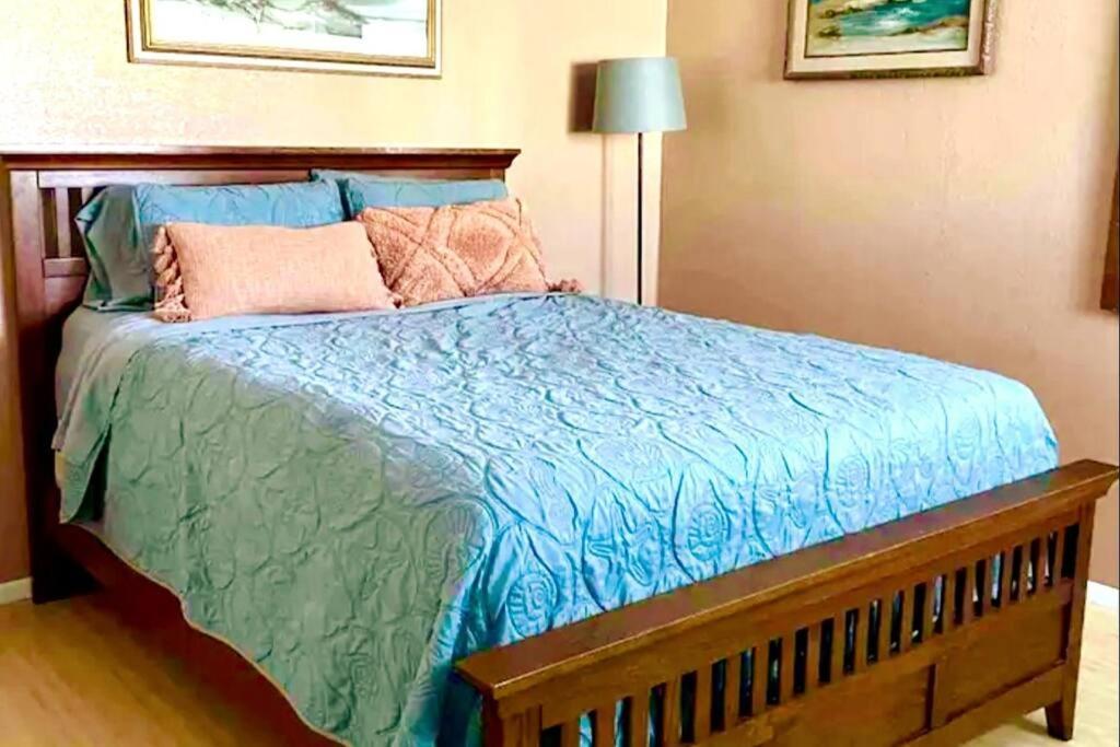 Amazing Views! 6br Wine Country & Farm Experience! *