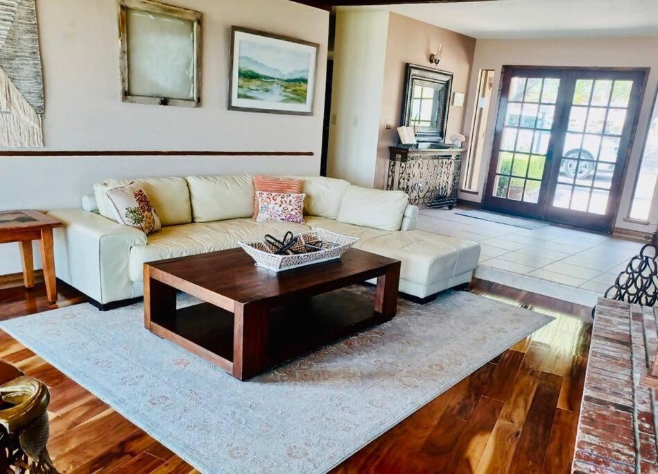 Villa Amazing Views! 6br Wine Country & Farm Experience! Paso Robles