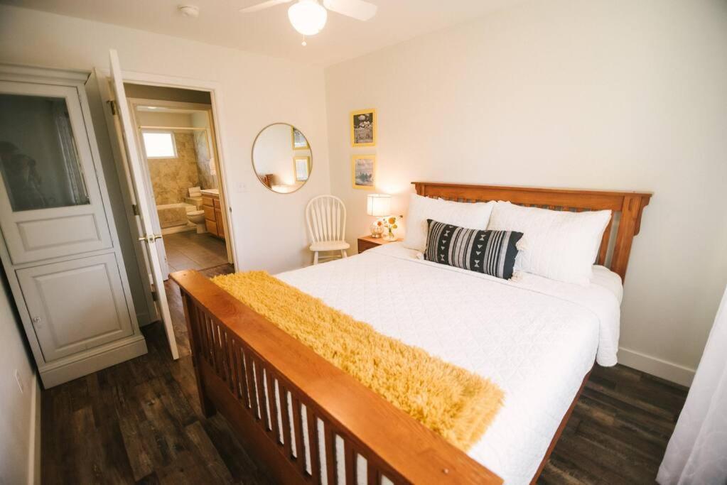 Haymakers - Peaceful Country Views * Paso Robles