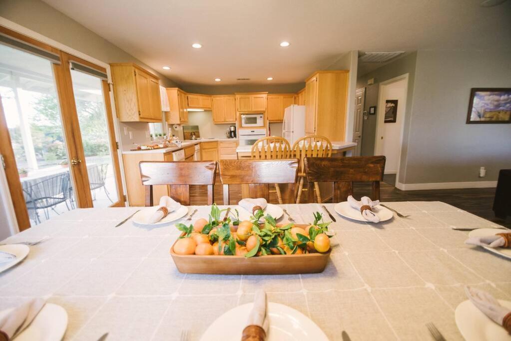 Haymakers - Peaceful Country Views Holiday home *