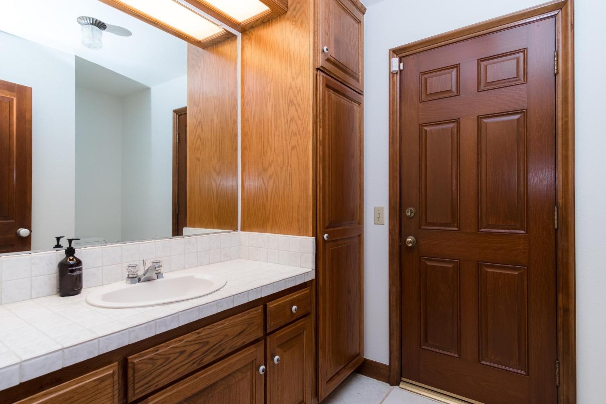 Cathedral By Avantstay Charming Secluded Estate W Sauna Pool Table Views Of The Rolling Hills Holiday home