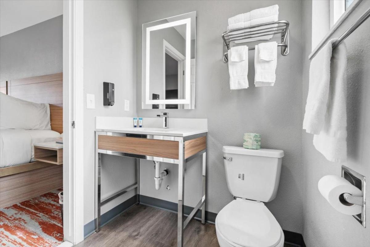 Motel Cielo House -