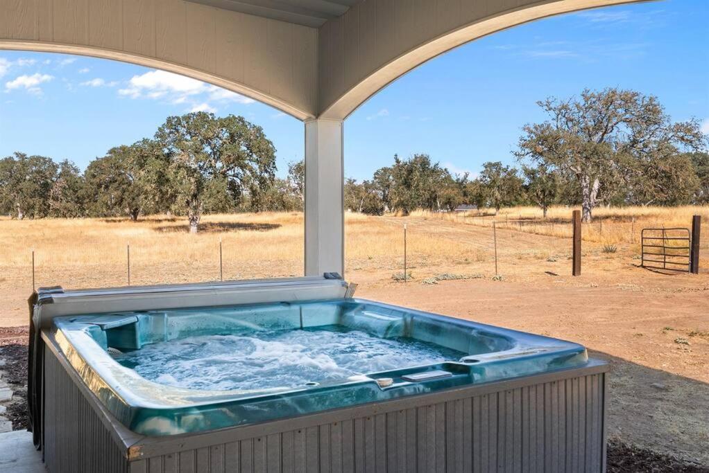 Whispering Oaks Hot Tub Game Pets Ok Holiday home