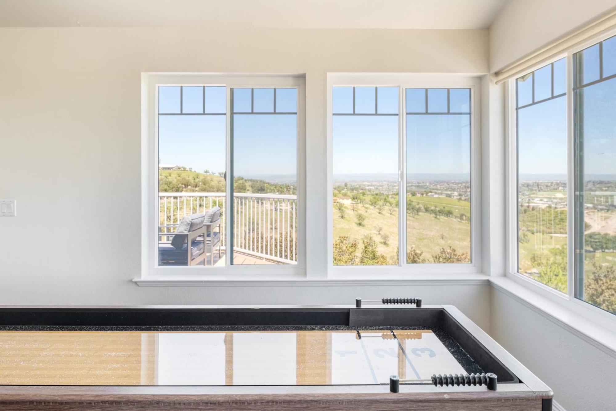 Holiday home Hilltop By Avantstay Countryside Escape W Views