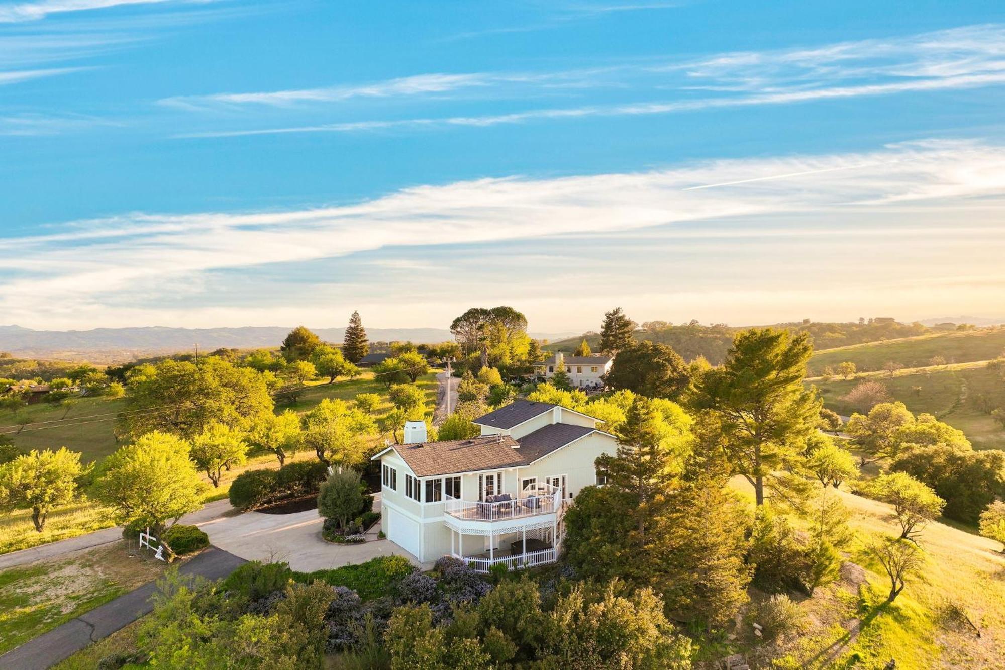 Hilltop By Avantstay Countryside Escape W Views Holiday home