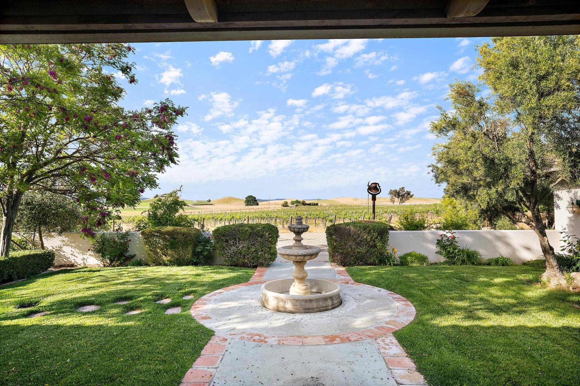 Wellsona Vineyard Retreat Pool Hot Tub Views Main Guest Paso Robles