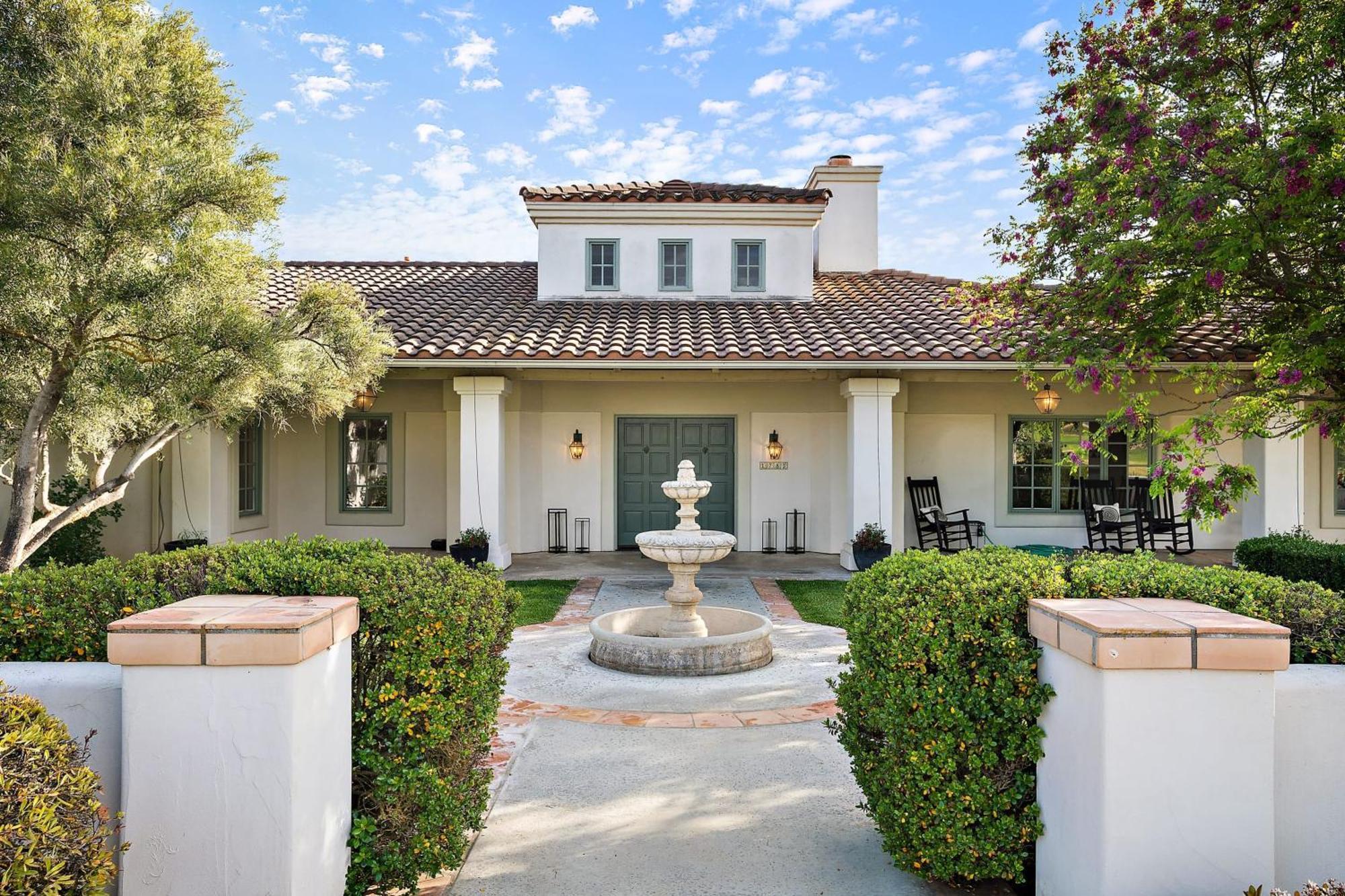 Wellsona Vineyard Retreat Pool Hot Tub Views Main Guest Holiday home Paso Robles