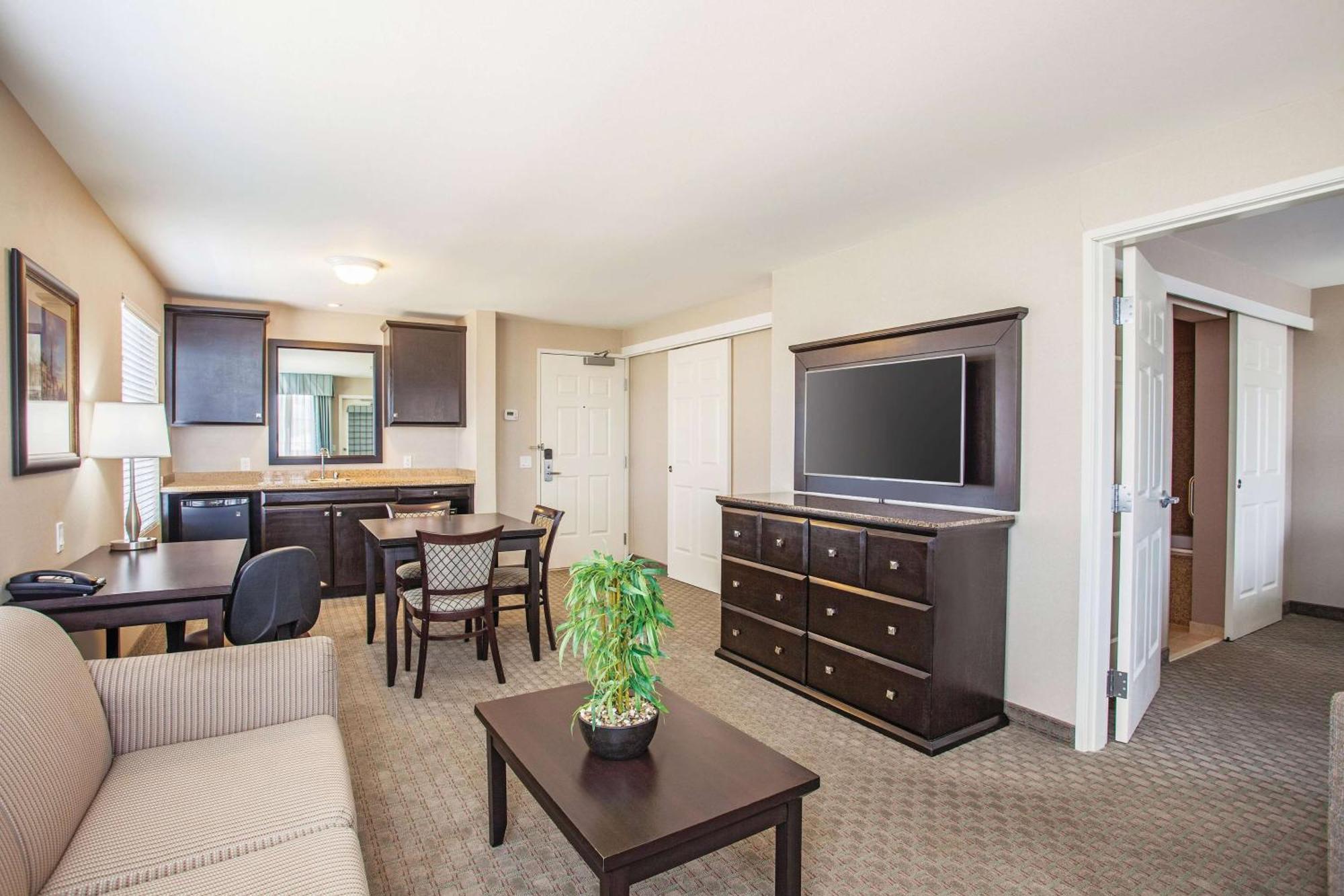 La Quinta By Wyndham 3* Paso Robles