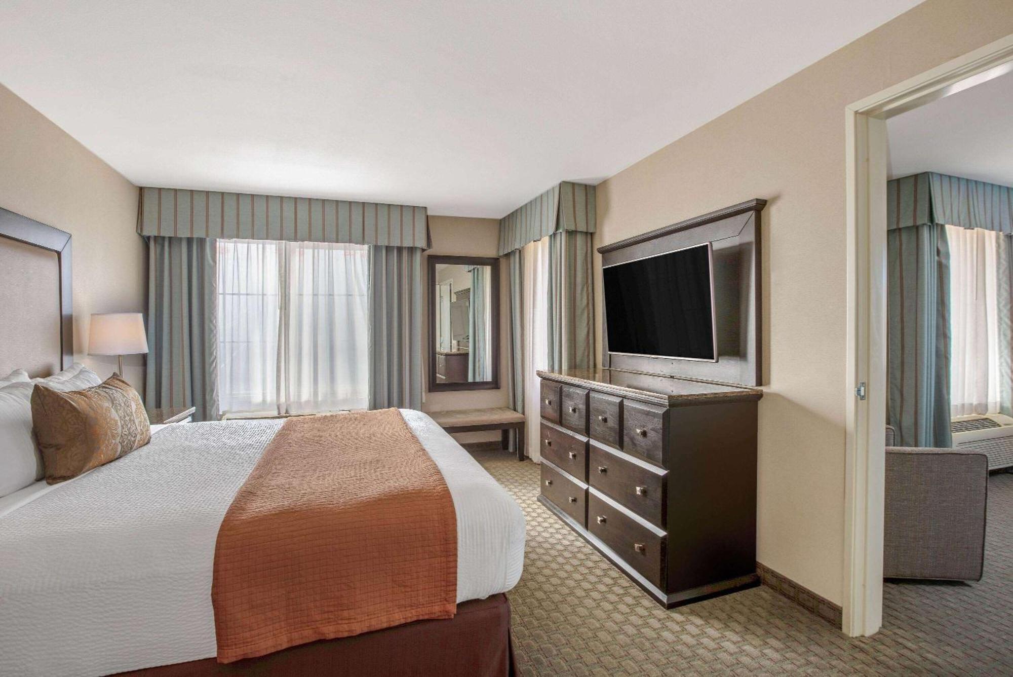 La Quinta By Wyndham 3*