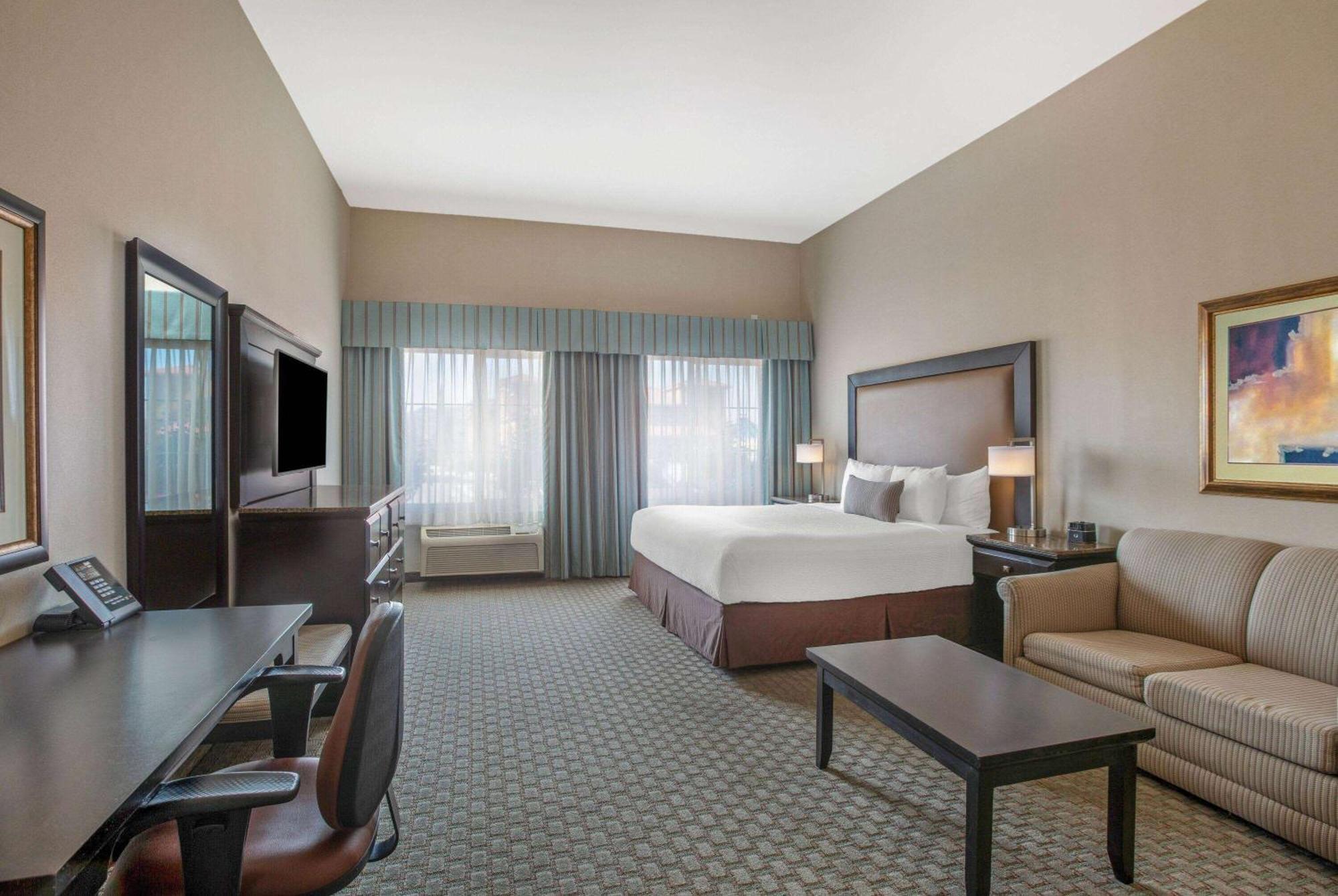 La Quinta By Wyndham Paso Robles