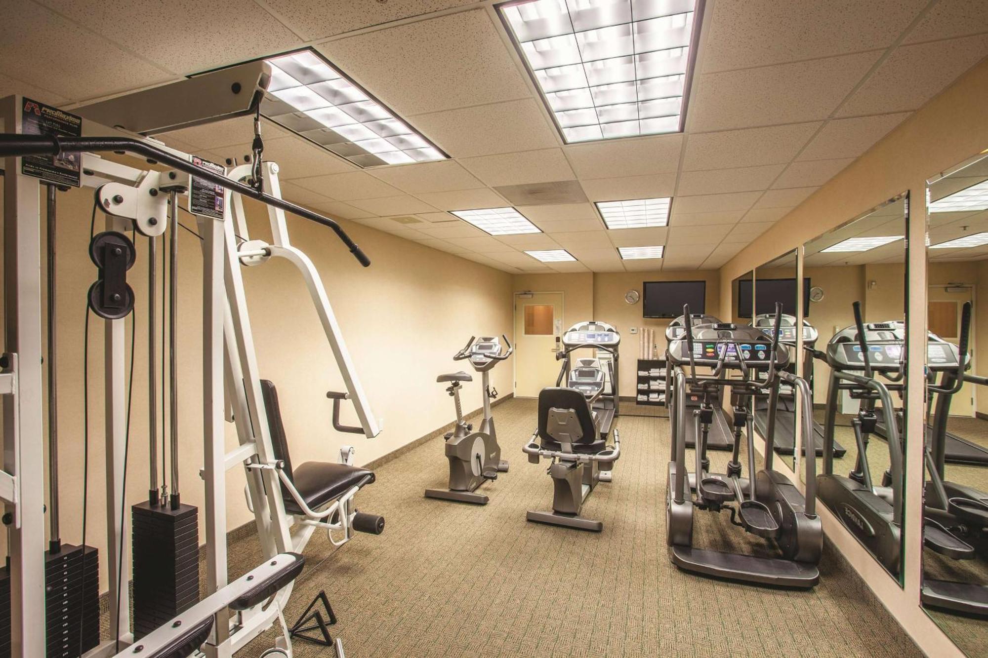 Hotel La Quinta By Wyndham 3*