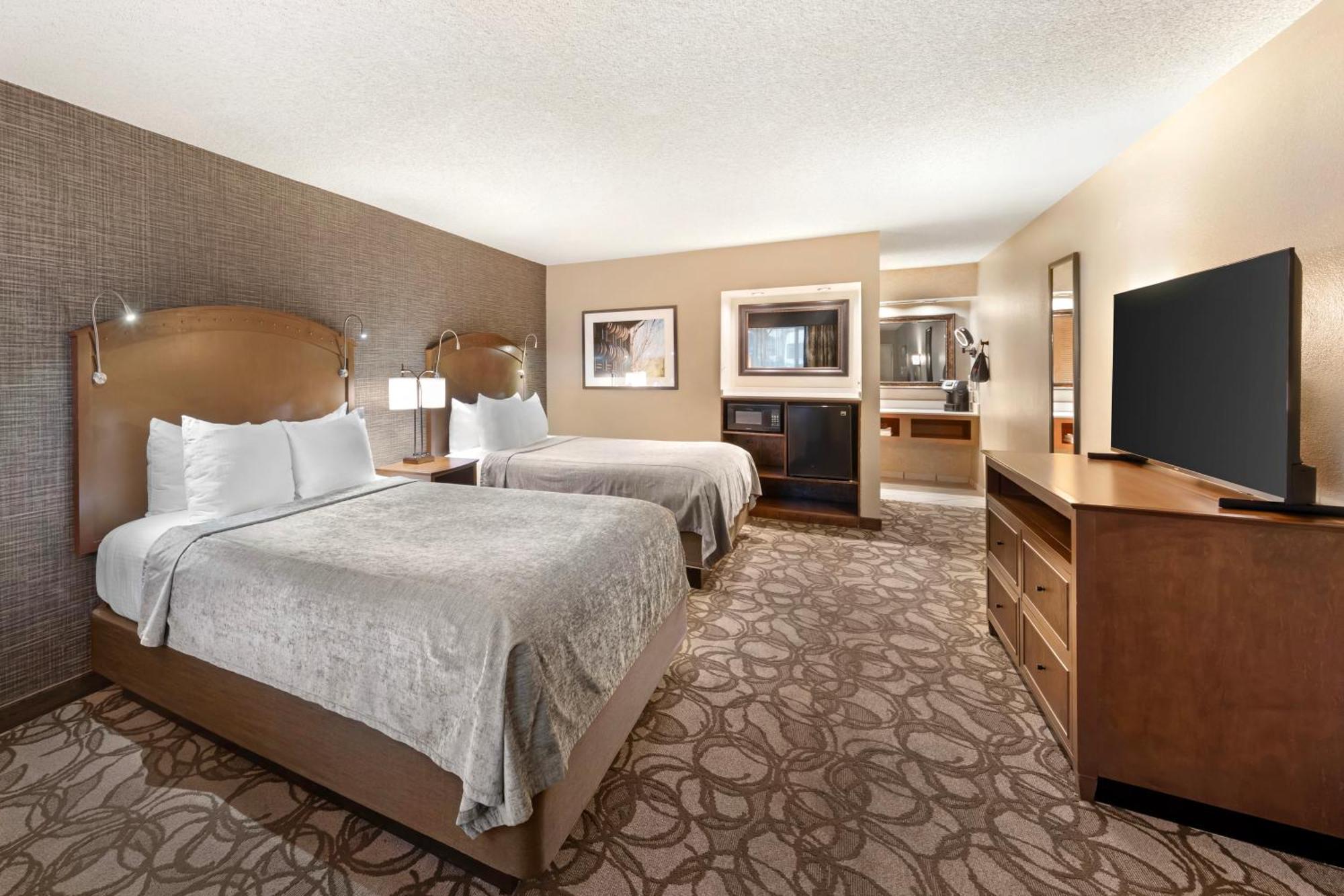 Hotel Best Western Plus Black Oak 3*