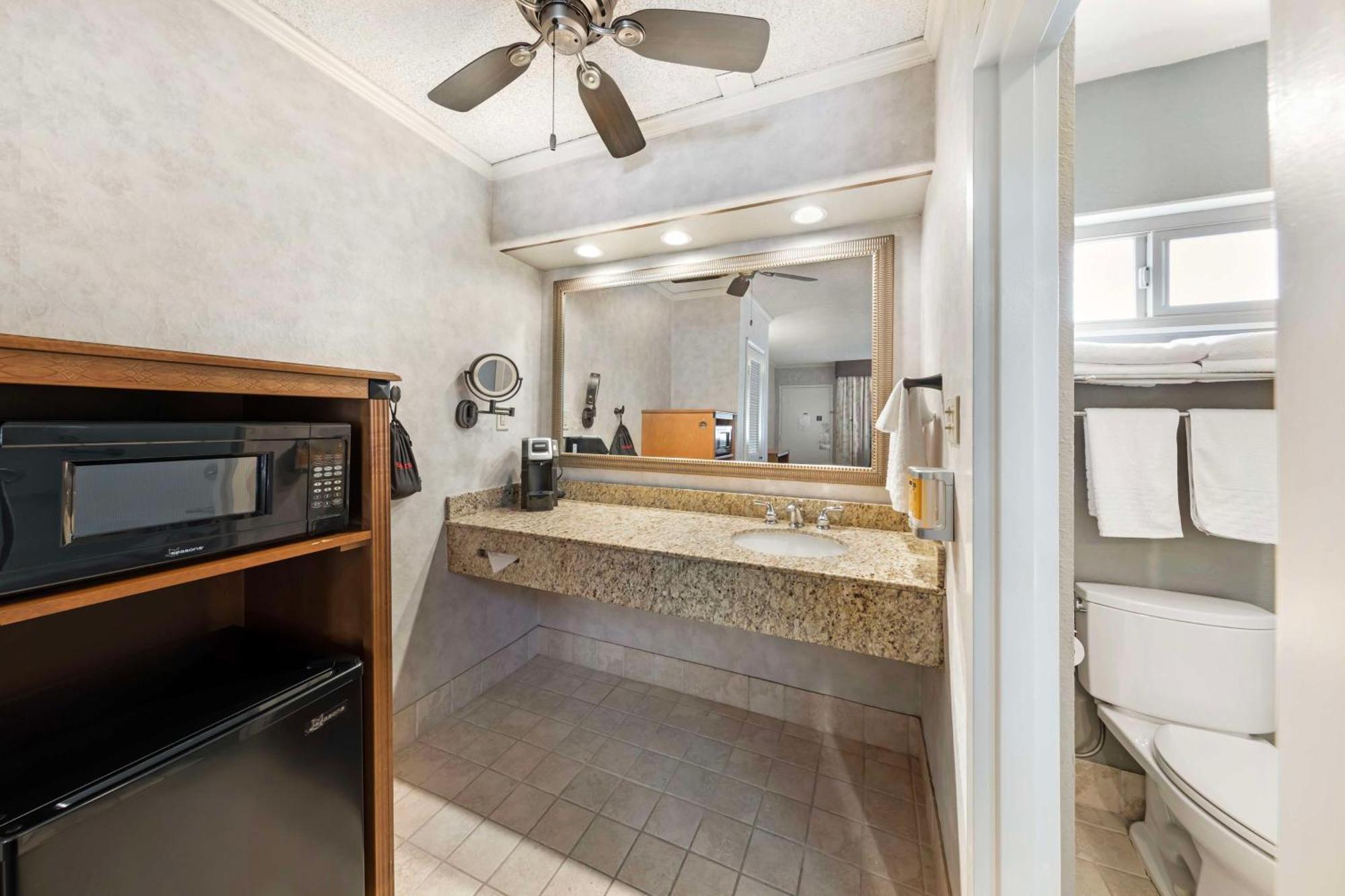 Best Western Plus Black Oak 3* Paso Robles