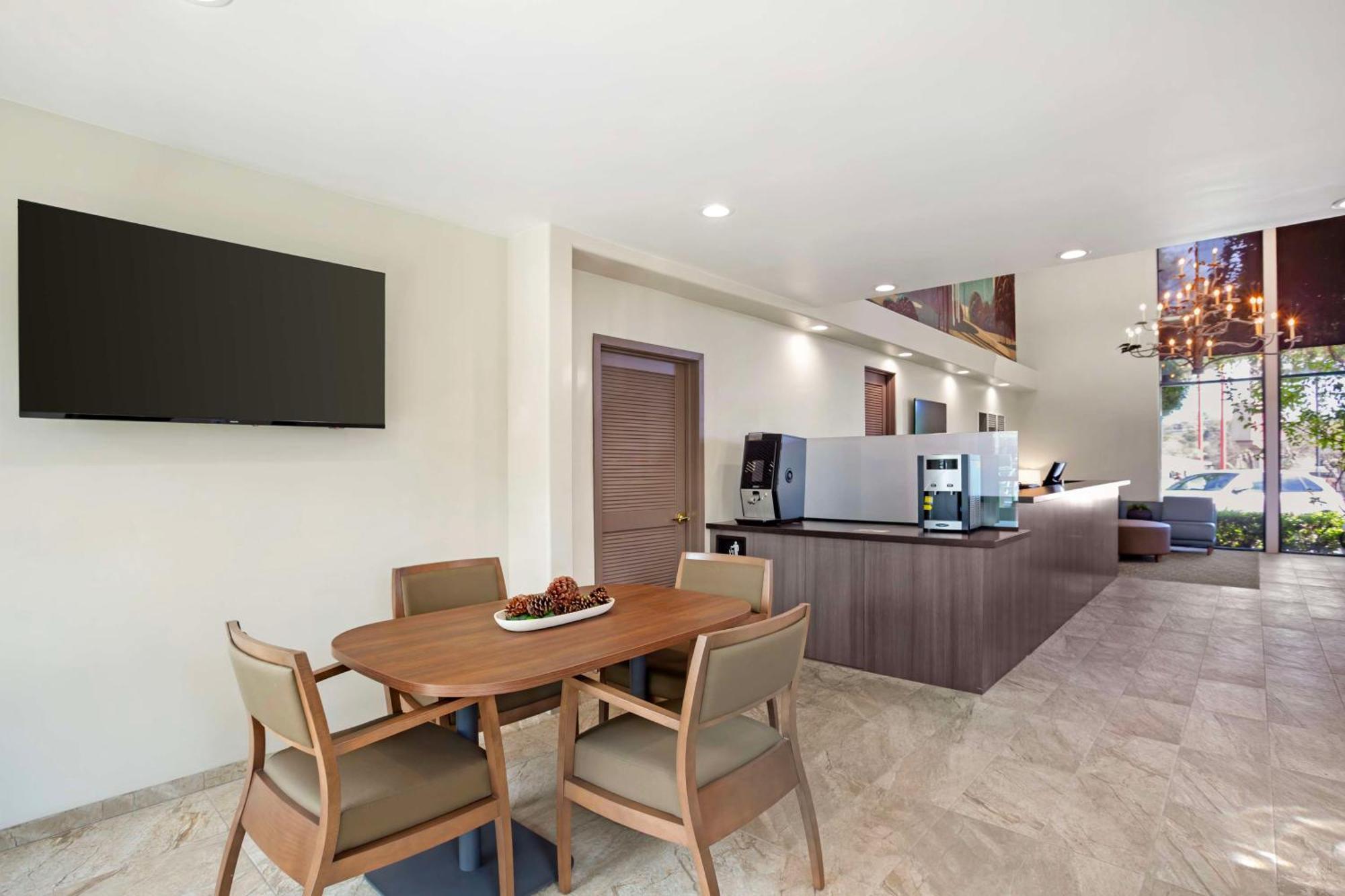 Hotel Best Western Plus Black Oak