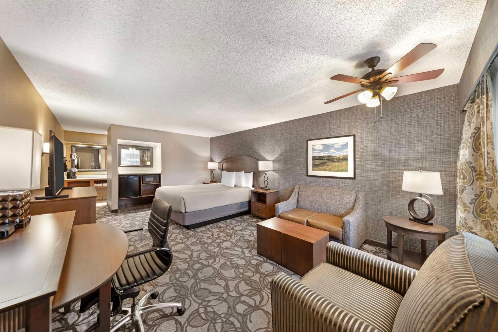 Hotel Best Western Plus Black Oak 3*