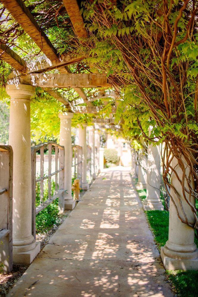 Bed & Breakfast Calipaso Winery &