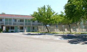 6-paso Robles, Ca Hotel
