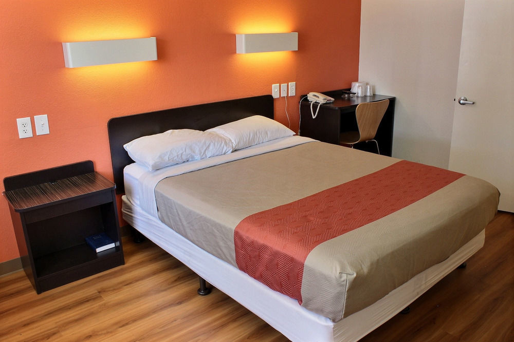 Hotel 6-paso Robles, Ca