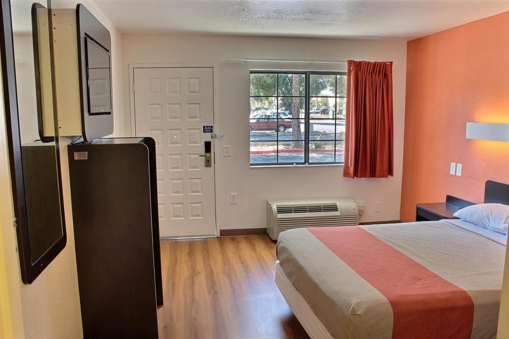 6-paso Robles, Ca 2* Paso Robles