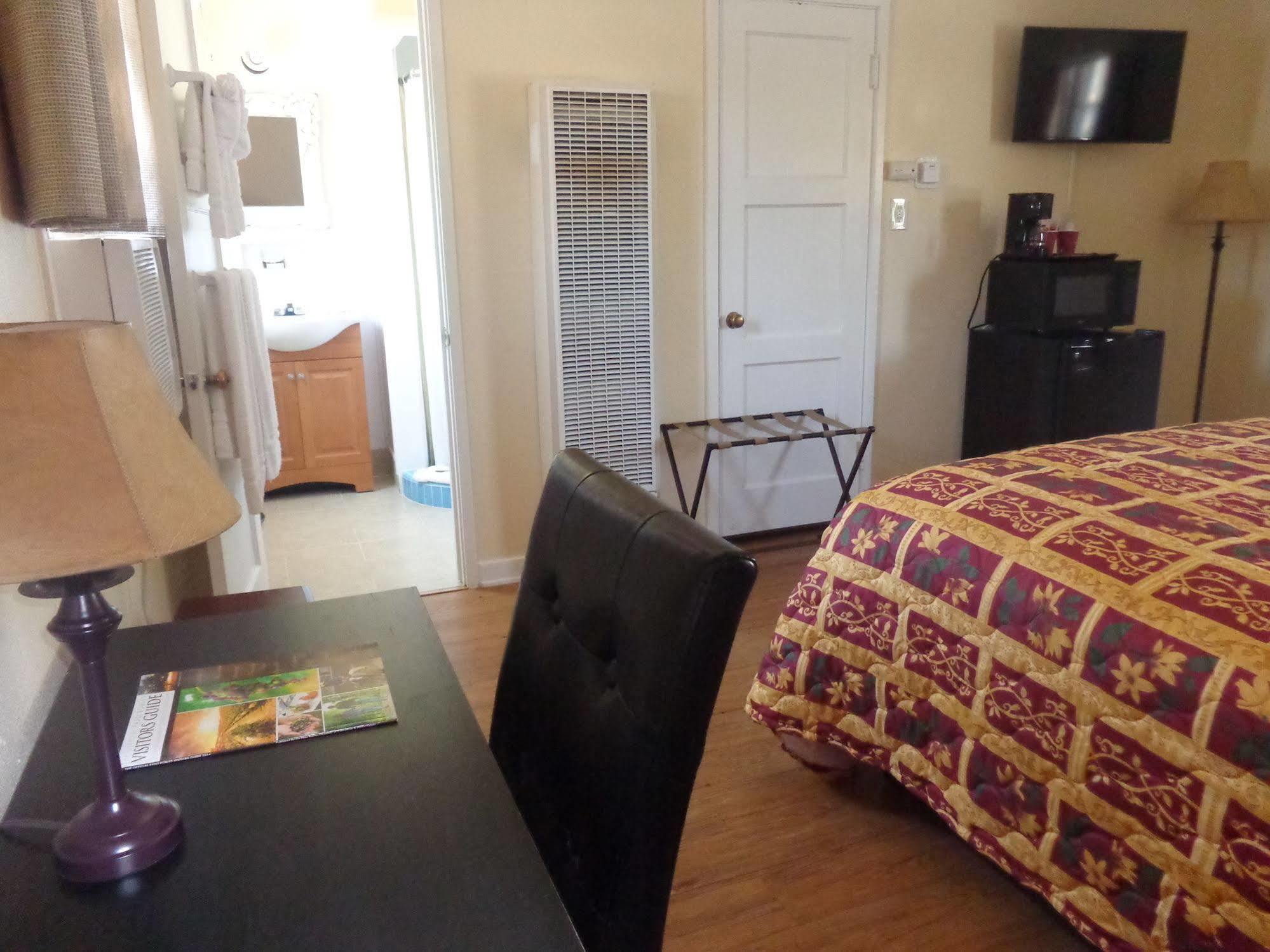 Farmhouse Motel Paso Robles
