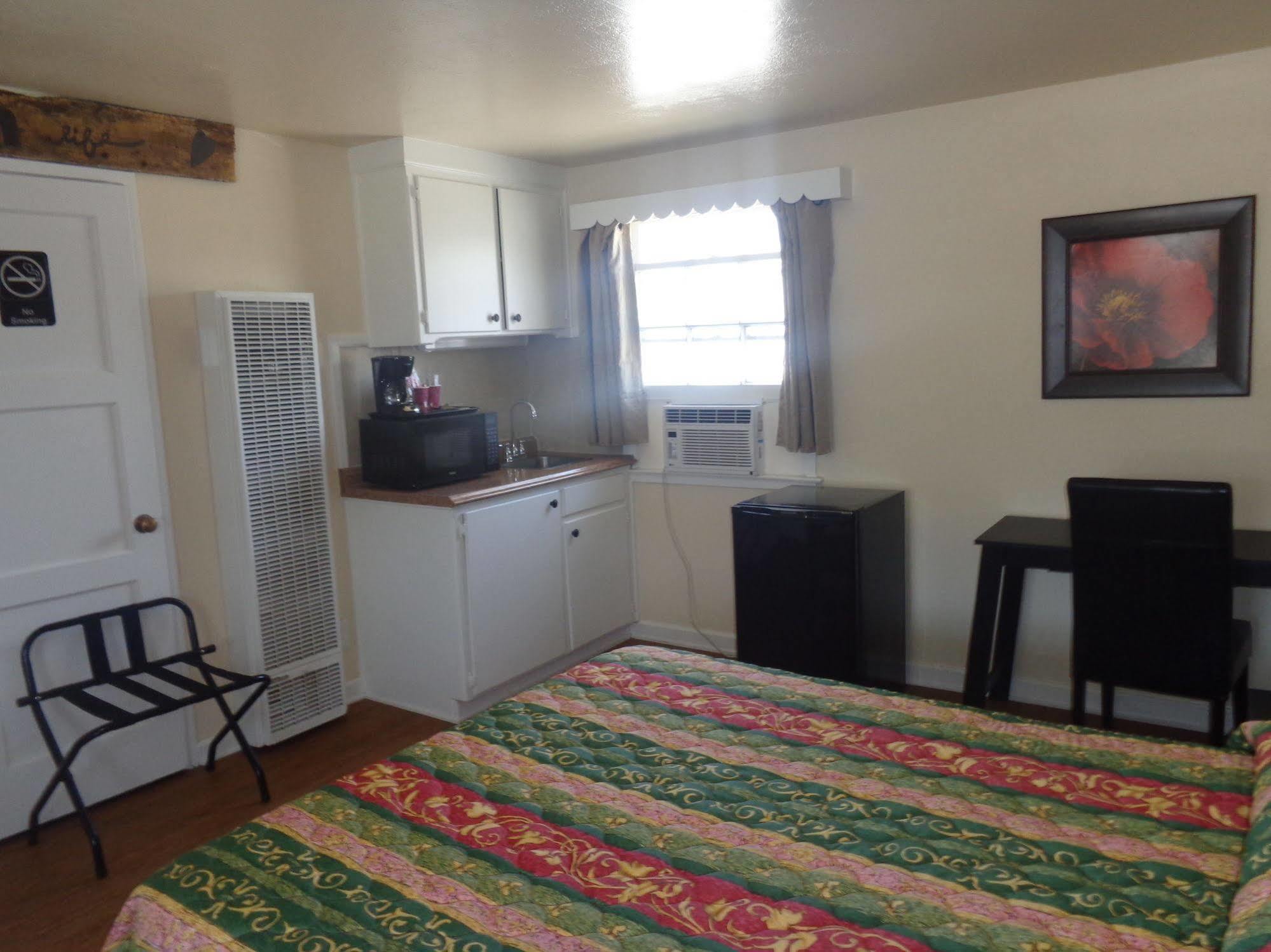 Farmhouse Motel Paso Robles