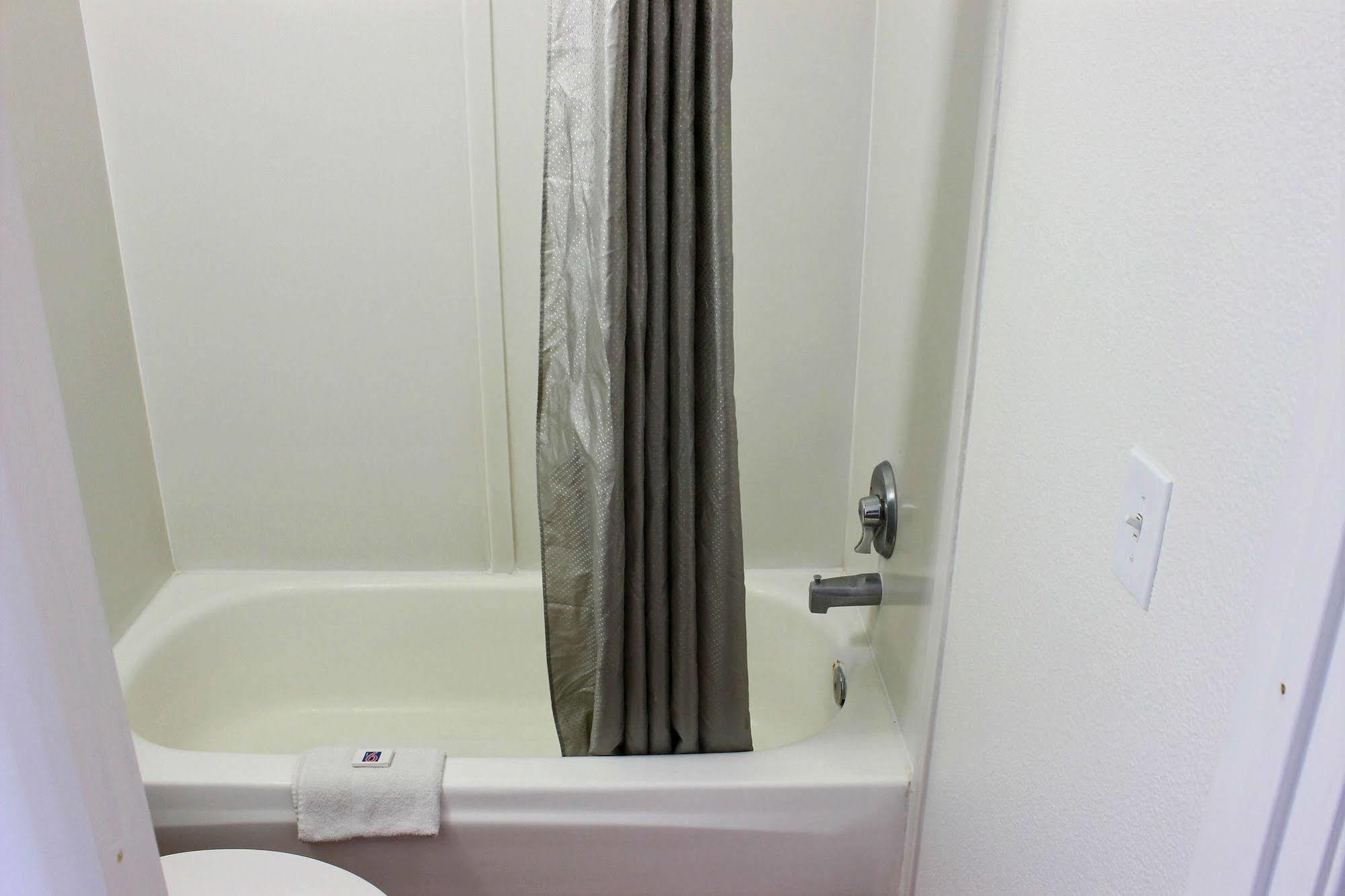 Hotel 6-paso Robles, Ca