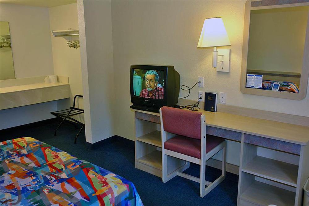 6-paso Robles, Ca Hotel 2*