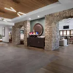 Hampton Inn & Suites Paso Robles