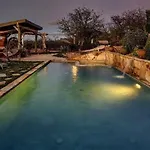 High Ridge Manor