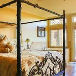 High Ridge Manor