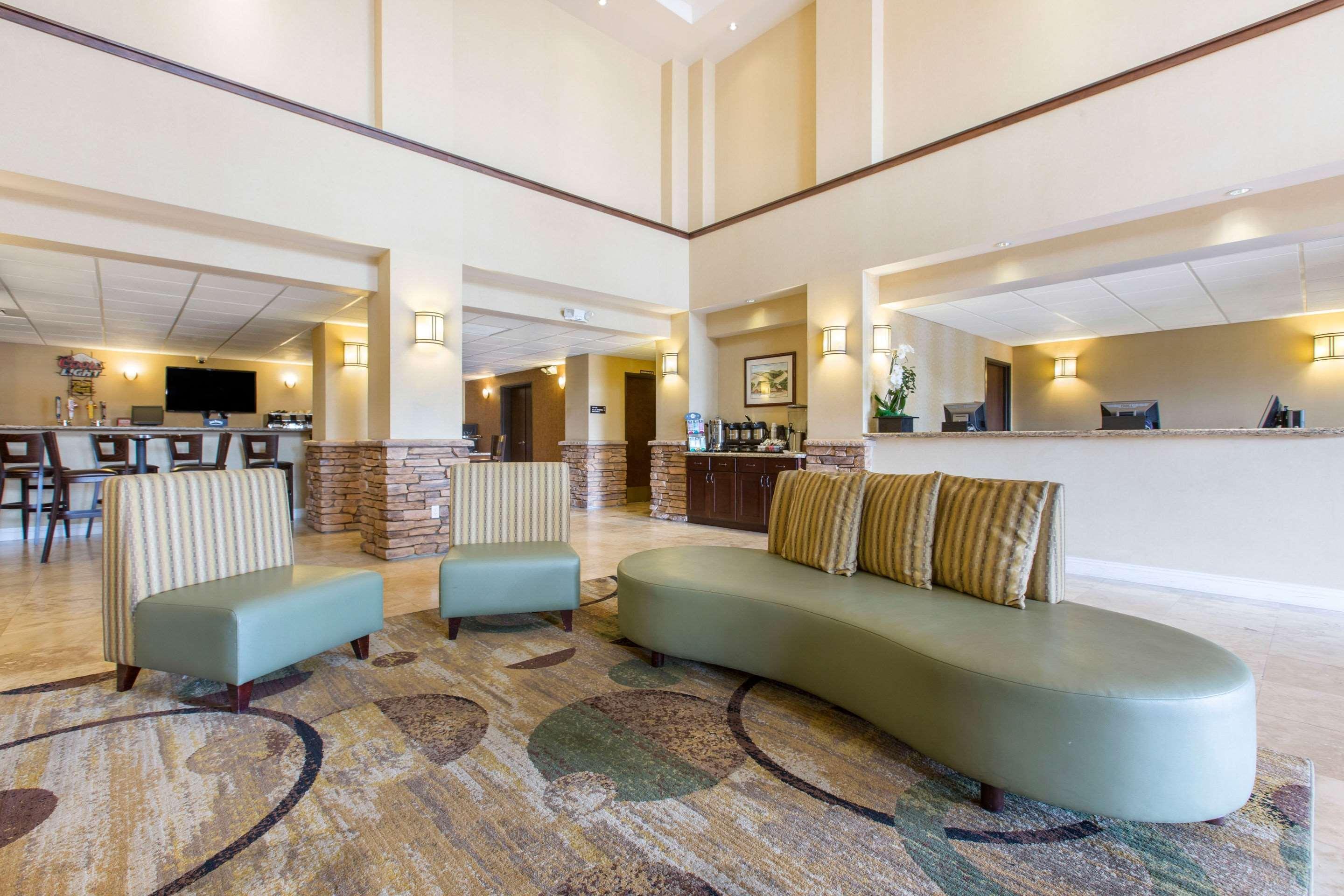 The Oaks & Hotel 4*