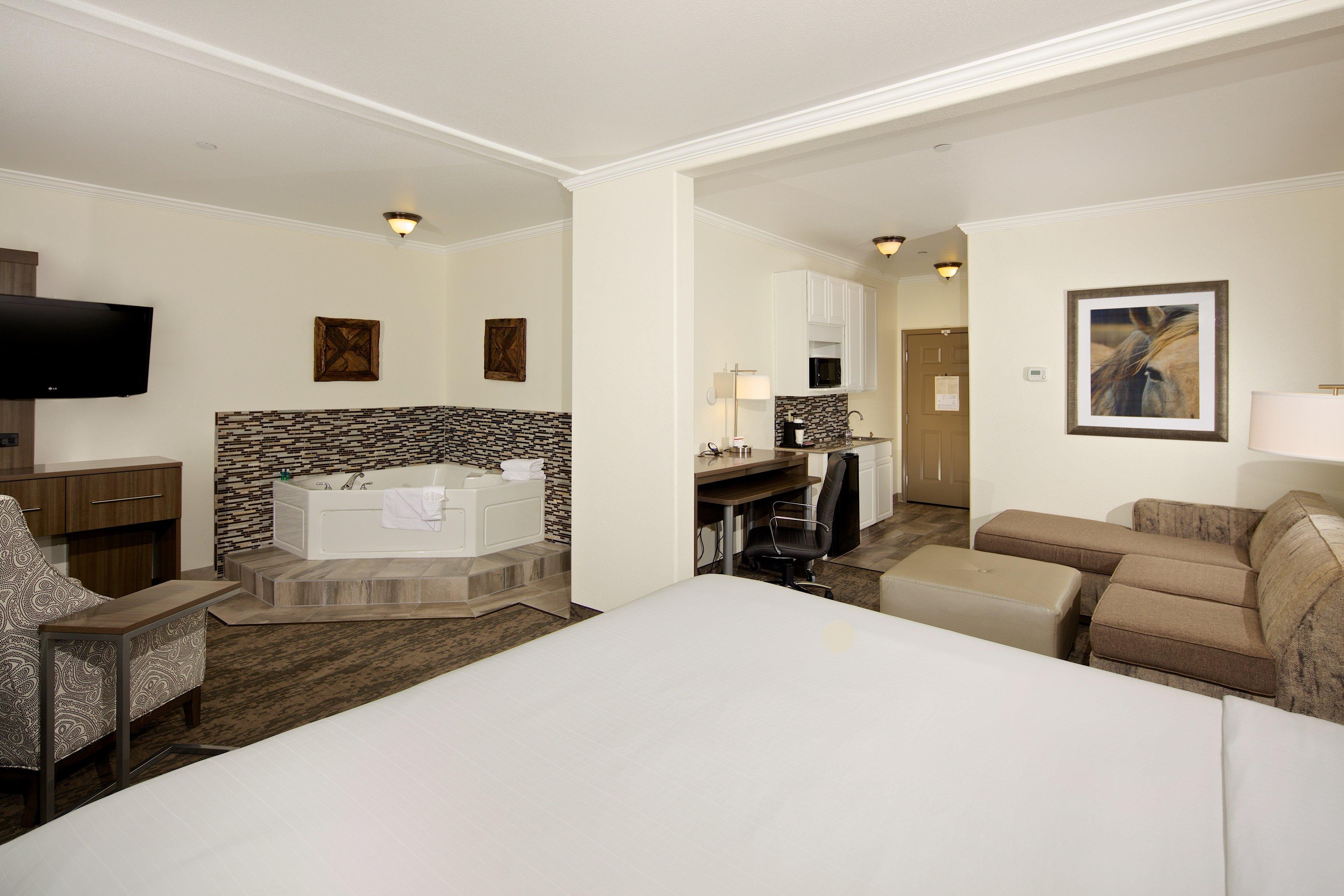 Express & - By Ihg Paso Robles