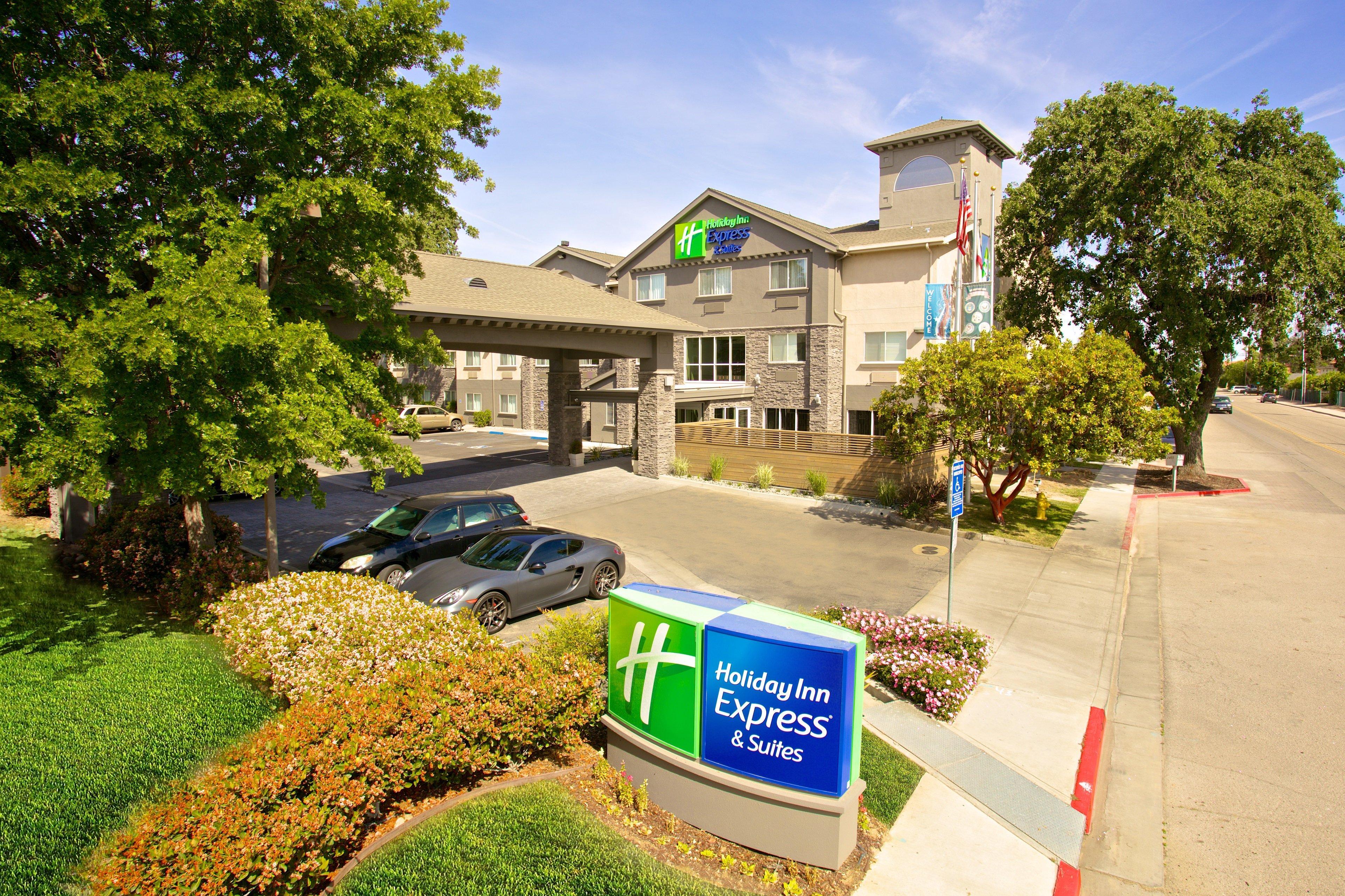Express & - By Ihg 3*