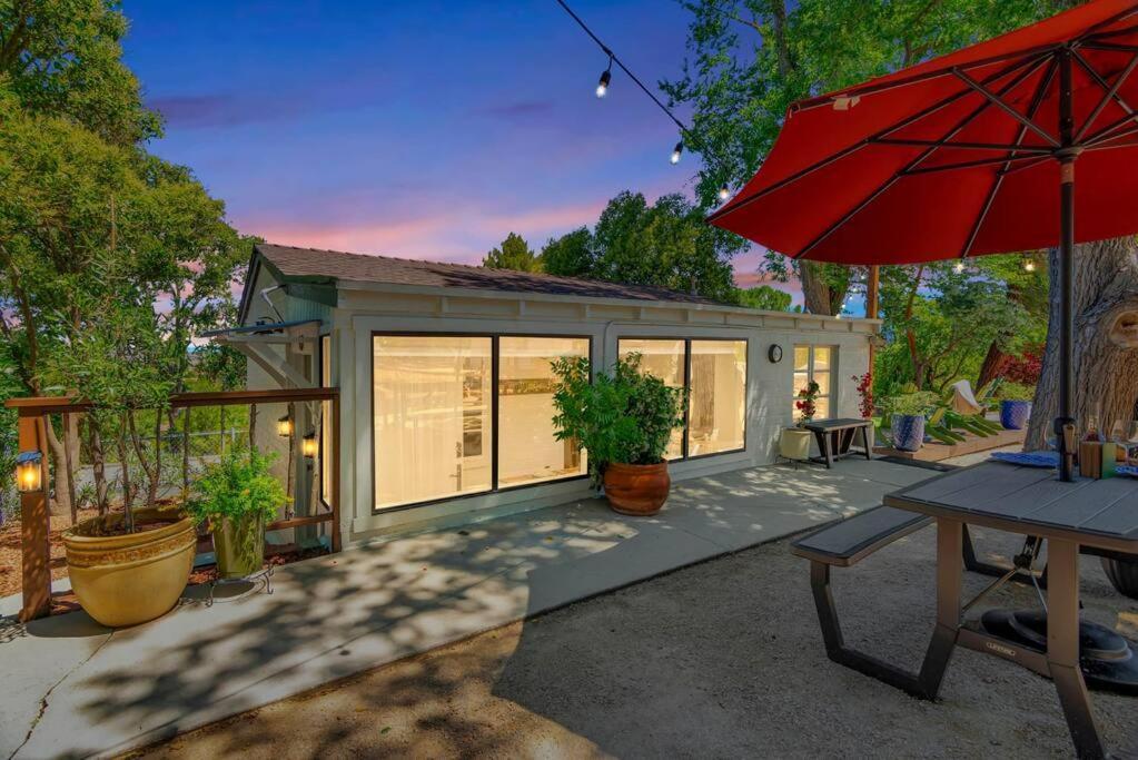 Hilltop 1 Bed/1 Bath Close To Downtown Paso Holiday home Paso Robles
