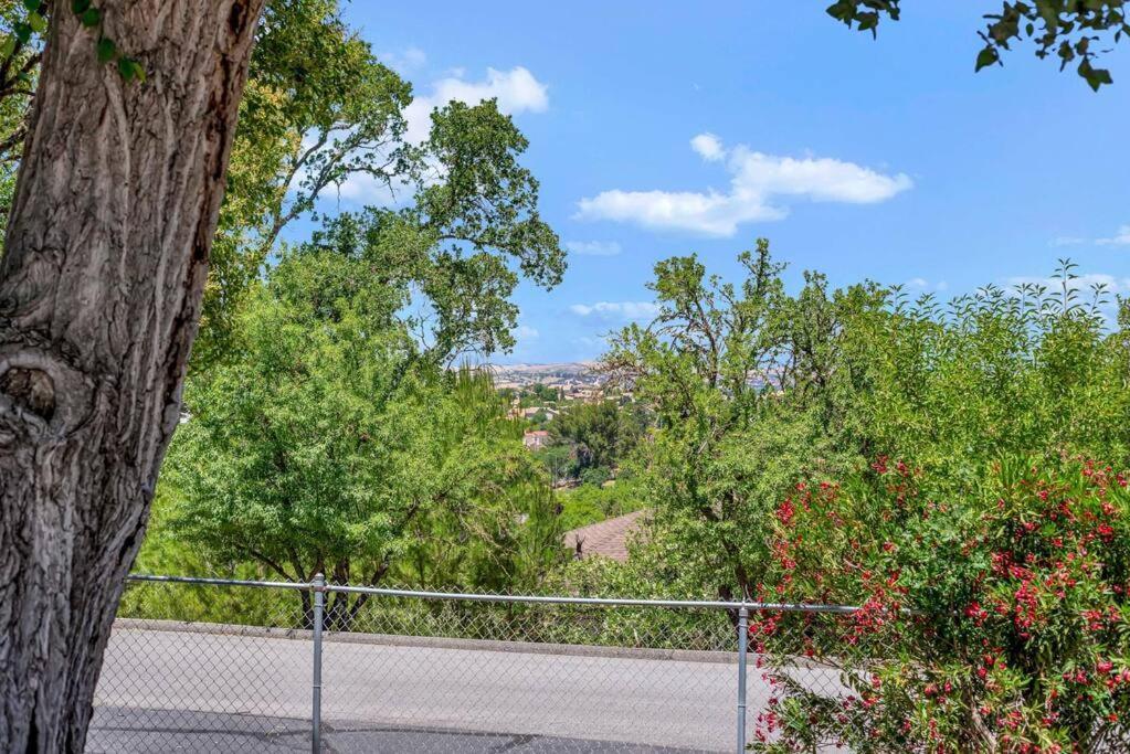 Hilltop 1 Bed/1 Bath Close To Downtown Paso Paso Robles