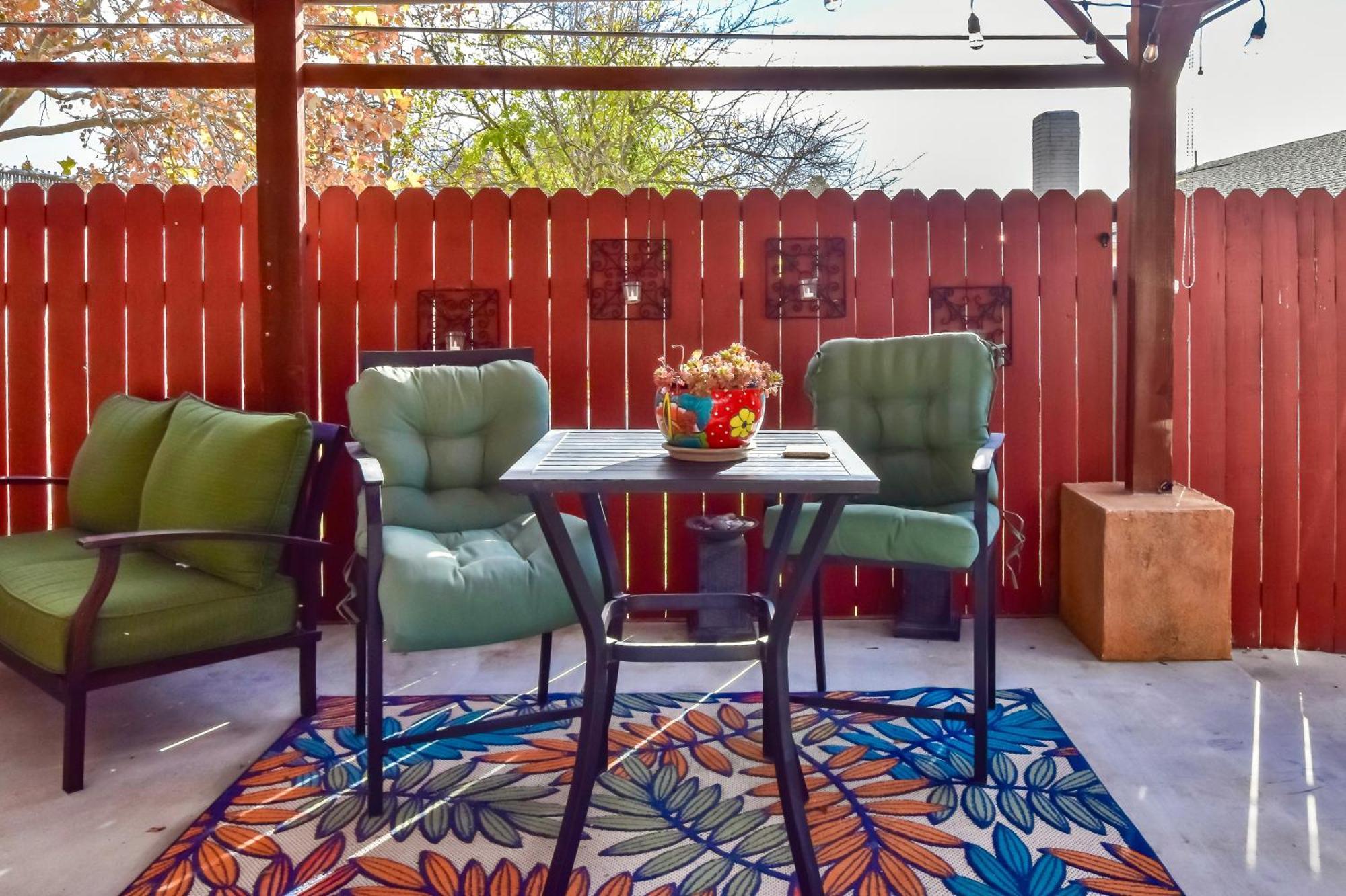 Wine Country Retreat - For The Solo Traveler *
