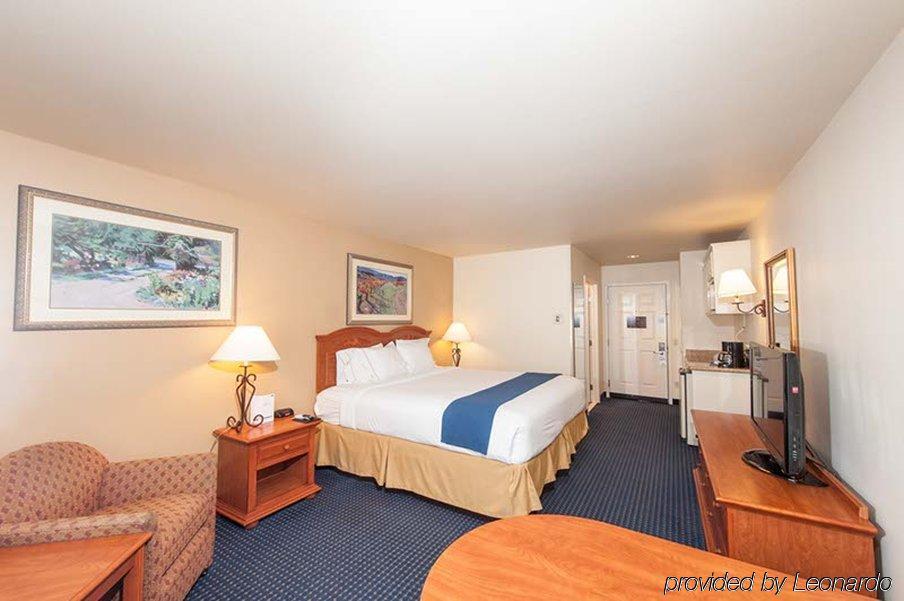 Express & - By Ihg 3* Paso Robles