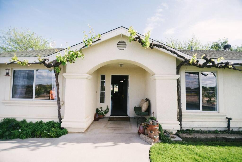 Hillbilly Hideout - Quiet Farm Experience Paso Robles