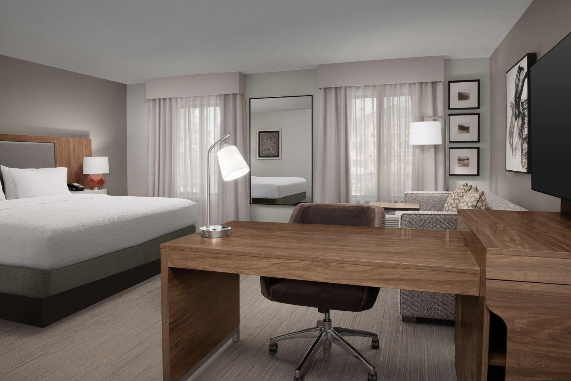 Hampton & Hotel Paso Robles